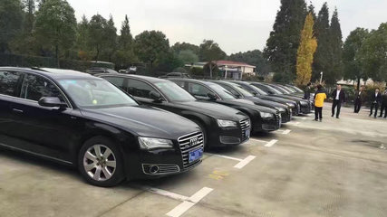 上海雄亿汽车租赁有限公司